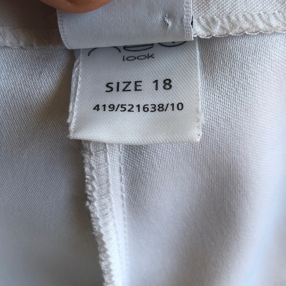 Plus size white pants - Picture 7 of 10